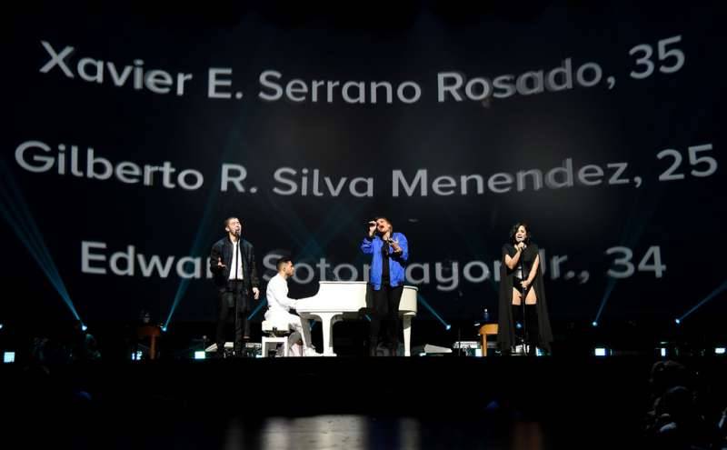 A VIP concert by Nick Jonas and Demi Lovato