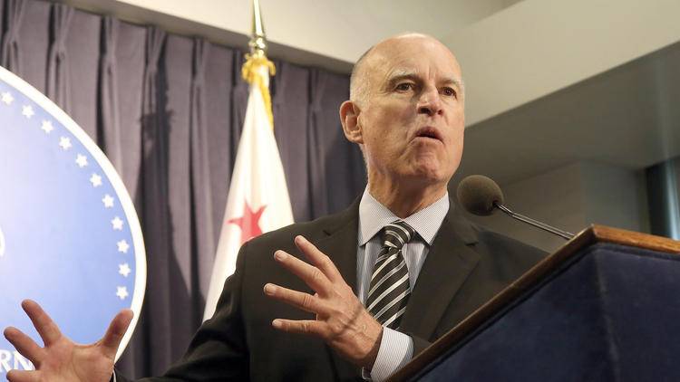 California government Brown sanctioned gun control package