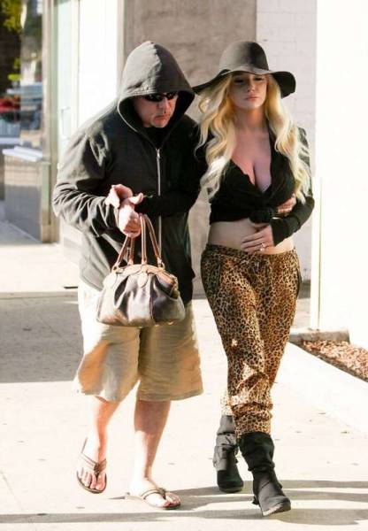 Courtney Stodden After Miscarriage Pics