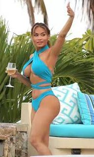 Daphne Joy major Cleavage On Blue Bikini