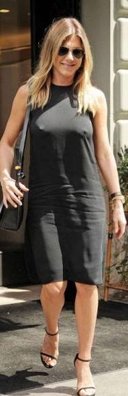 Hot Jennifer Aniston Skips Wearing Bra images 4k UHD