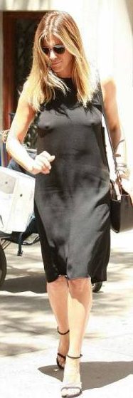 Jennifer Aniston dress without Wearing Bra ultra hd pics