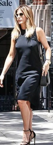 Jennifer Aniston without Wearing Bra New York