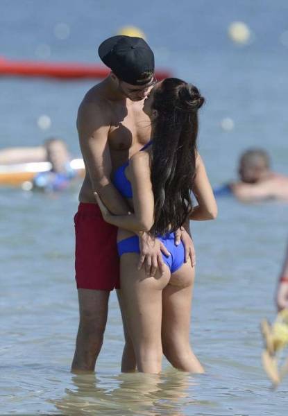 Kady McDermott Boyfriend Scott Thomas Kissing Pics