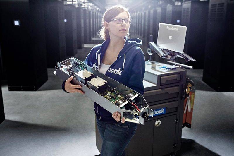 Facebook Data Center Technician Emilie De Clercq