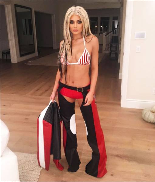 Kylie Jenner Gets ‘Dirrty’ For Halloween