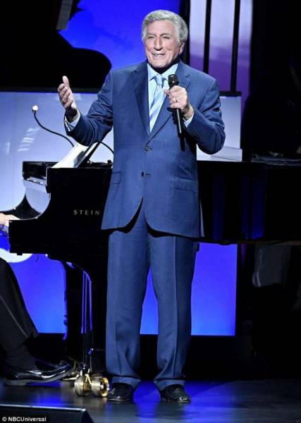 Tony Bennett Is Celebrating His 90th Birthday In An NBC Special With A Number Of Guest Stars