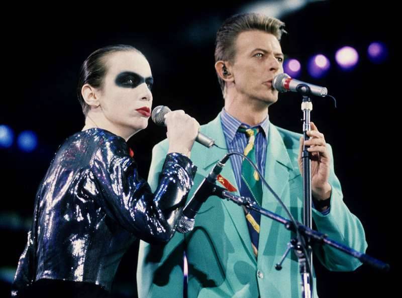 David Bowie Annie Lennox Concert For Life