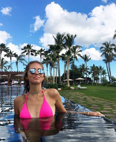 Instagram Pose Chiara