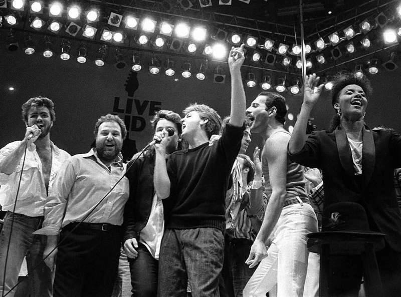 Live Aid Paul McCartney Freddie Mercury Bono London