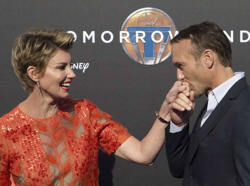 TOMORROWLAND PREMIERE