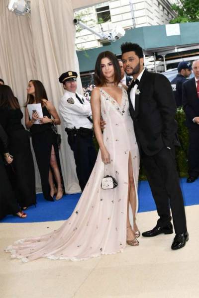 Selena Gomez The Weeknd 3 The Met Gala 2017 Cutest Couples