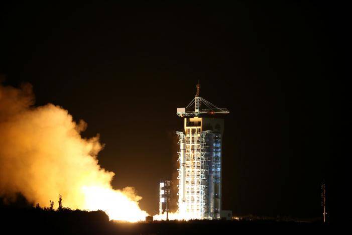 China launches ‘hack-proof’ communications satellite