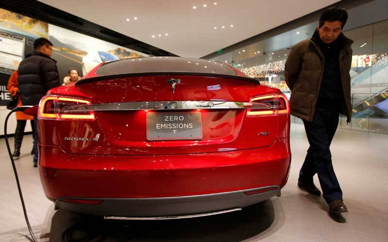 Tesla removes ‘self-driving’ from China website after Beijing crash