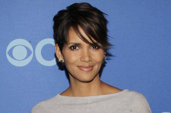 Halle Berry Stuns in Pink and Black Dress at Revlon’s Philanthropic Luncheon