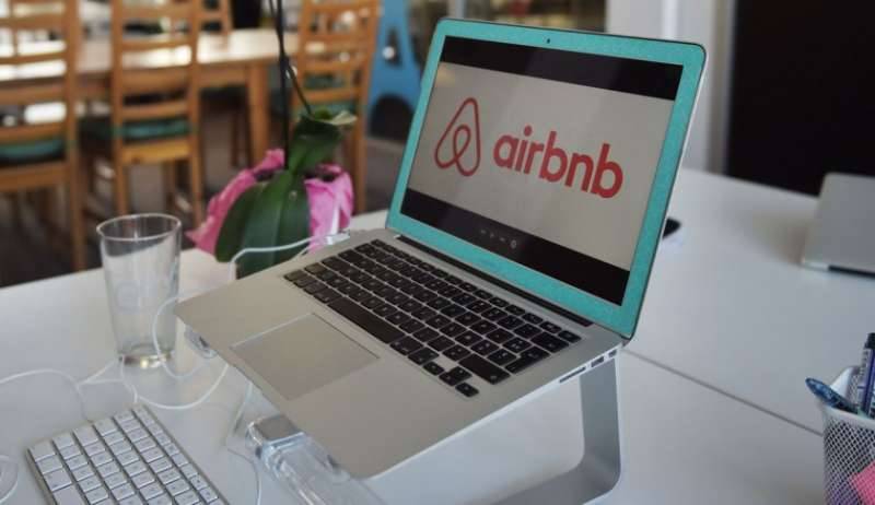 Airbnb Sues Over New Law Regulating New York Rentals