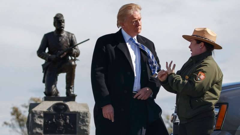 Looking past Trump, Clinton aims to help other Democrats