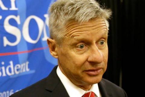 Voters may not like either Trump or Clinton, but it’s still a two-party country