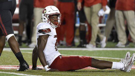 Houston clamps down on Lamar Jackson, No. 3 Louisville in rout