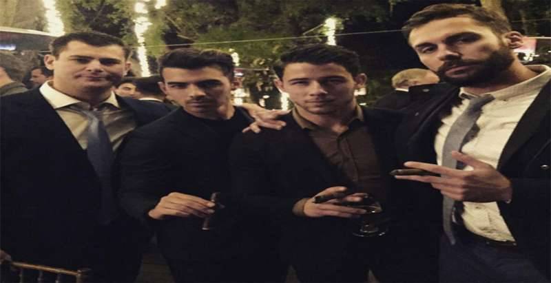 Joe Jonas and Sophie Turner Step Out for Friend’s Wedding After Celebrating Thanksgiving in the Same Town