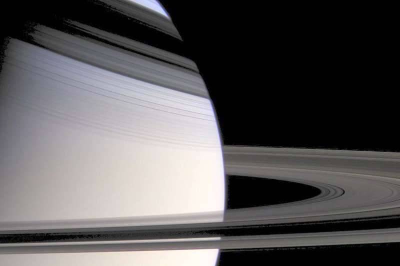 This Spacecraft Is Getting Up Close and Personal With Saturn’s Rings