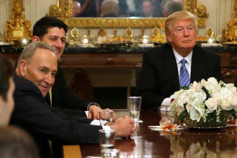 After U.S. exit, Asian nations try to save TPP trade deal