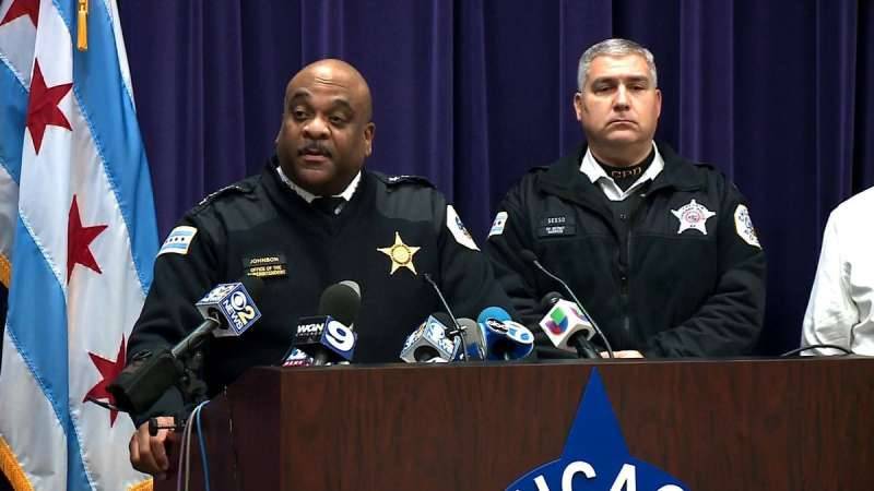 Chicago police investigate possible hate crime after 4 arrested in Facebook Live beating of white man