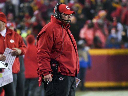 Eric Fisher did what he needed to do on two-point conversion
