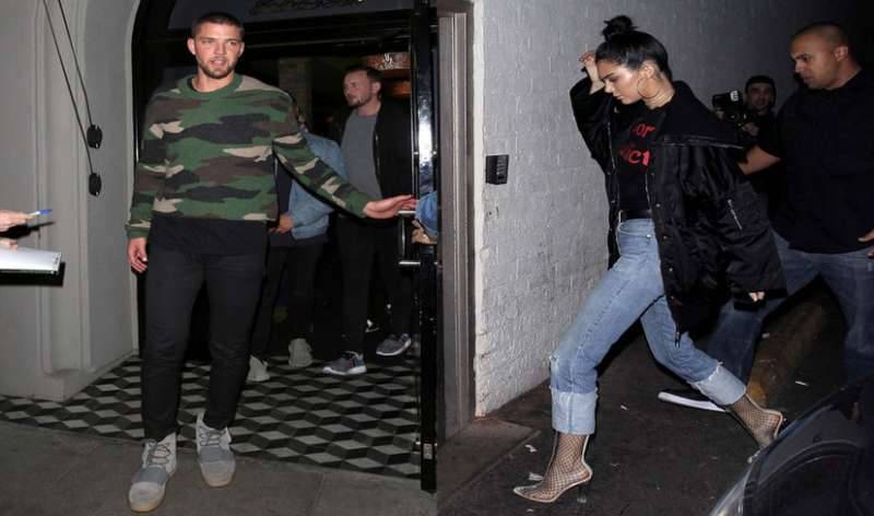 Kendall Jenner and Chandler Parsons Meet Up for Dinner After Chance Run-In