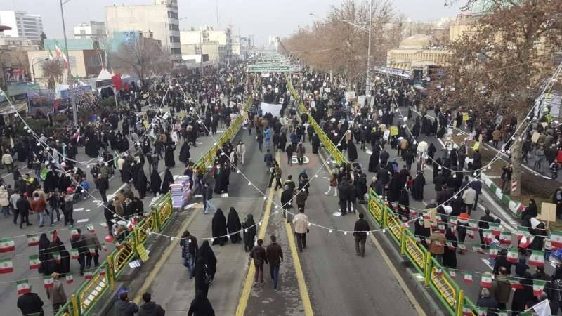 Amid tensions with U.S., Iran warns White House and lauds Americans opposing Trump
