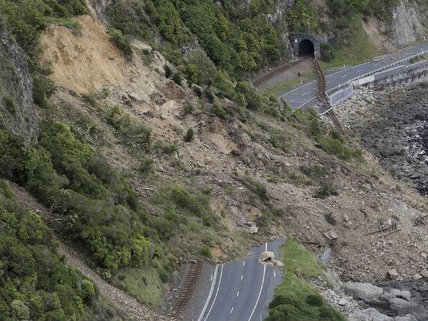 Indonesia Disaster Agency Says 12 Killed in Bali Landslides