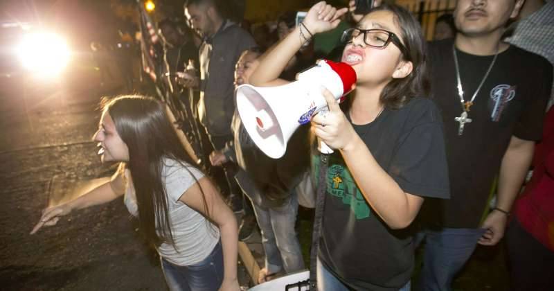 Mexico warns citizens of new reality after undocumented mom deported from Arizona
