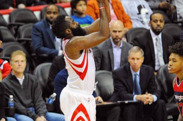 Rockets beat Bulls in overtime behind James Harden’s 42 points