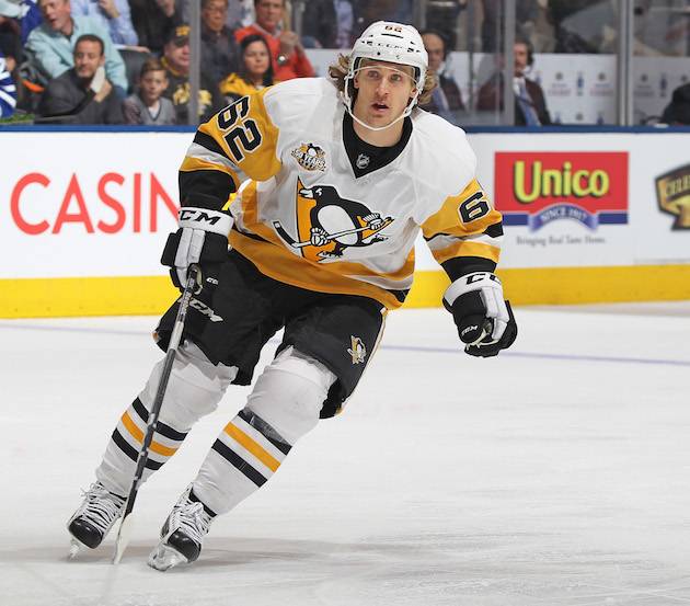 Sidney Crosby moves closer to point No. 1000 in Penguins shootout loss