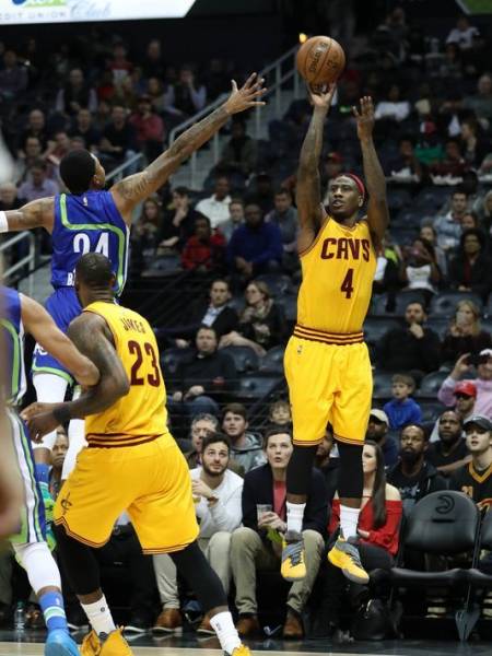 Cavaliers set regular-season 3-point record en route to win over Hawks