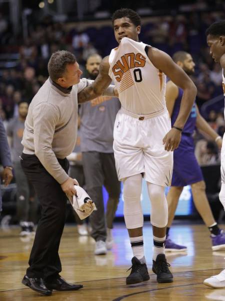 Chriss has 17 points, hot-shooting Suns beat Hornets 120-103