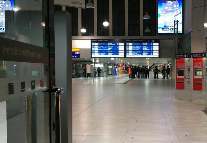 German police detain suspect after axe attack in Duesseldorf
