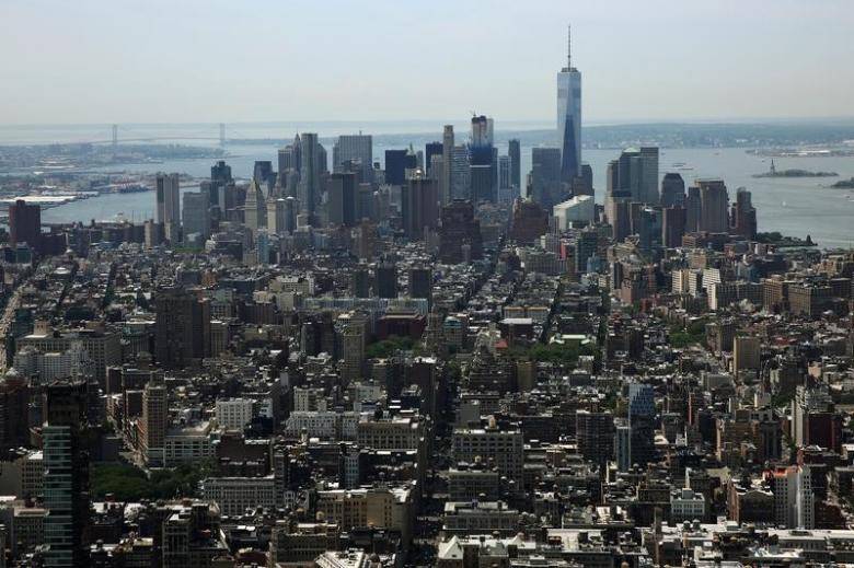 Investment banks ditch the diet and look to expand