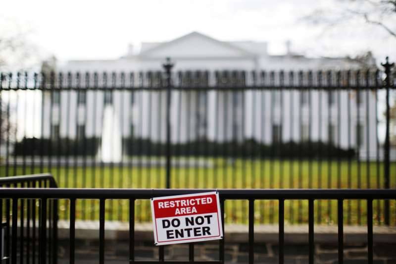 Man claiming a bomb was in car arrested at White House Saturday