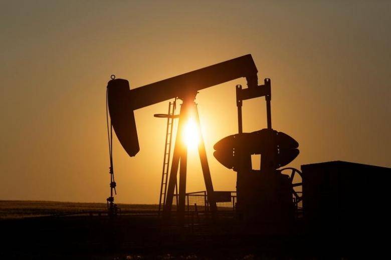 Oil bounces off November lows, but bloated U.S. stockpiles pressure market