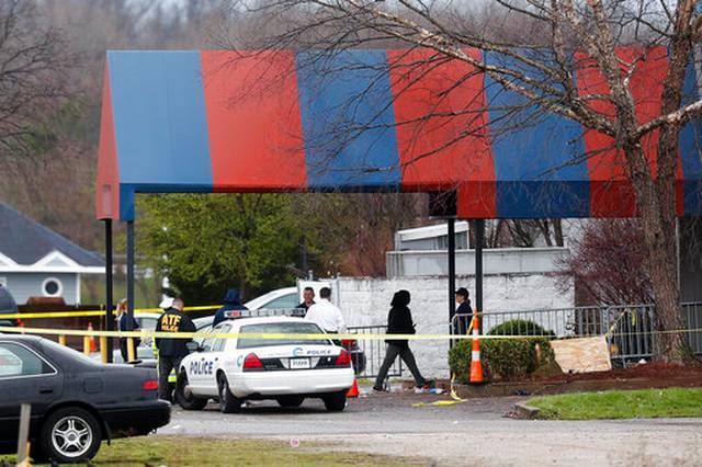 Police search for suspects in deadly nightclub shooting