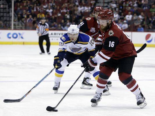 Tarasenko, Blues stay red-hot with win over Coyotes
