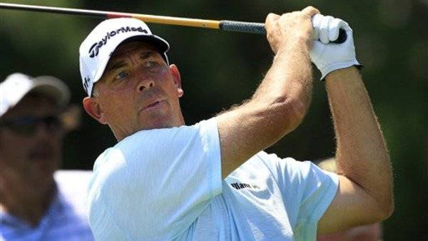 Tom Lehman rallies to beat Steve Stricker in Tucson