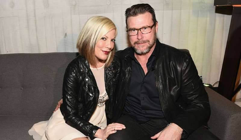Tori Spelling and Dean McDermott Welcome FIFTH Child