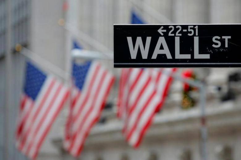 Wall Street bonuses may show first uptick since 2009, firm says