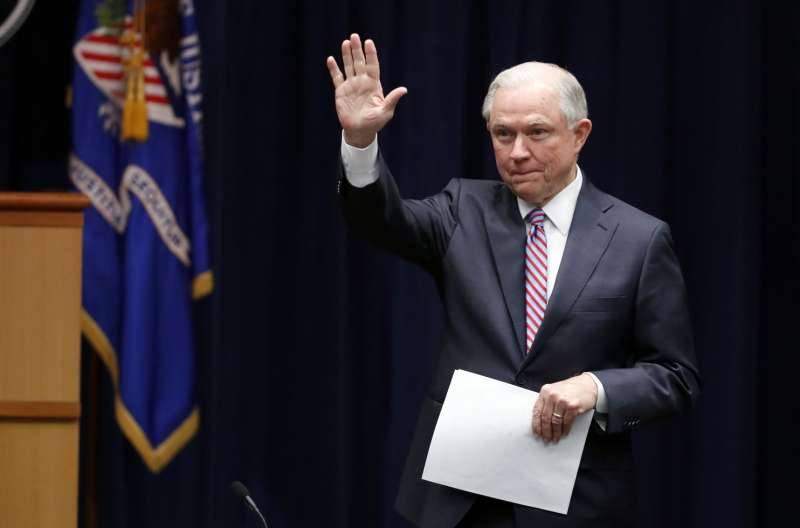 A month after dismissing federal prosecutors, Justice Department does not have any U.S. attorneys in place