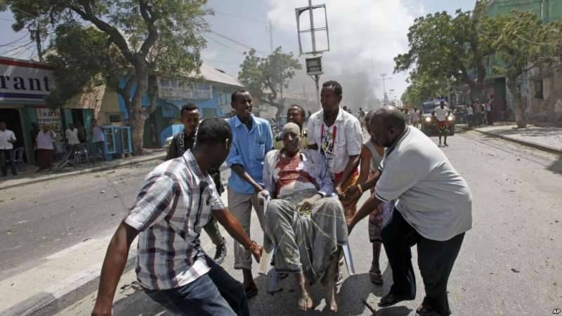 Car blast kills government official in Somali capital