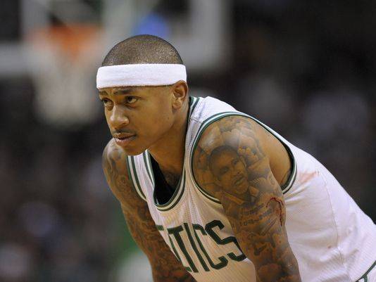 Celtics star Isaiah Thomas starts Game 1 day after sister death