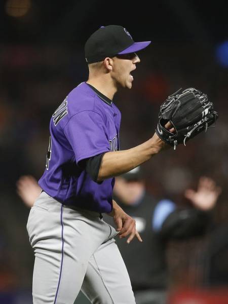 Cueto pitches 7 innings as Giants beat Rockies 8-2