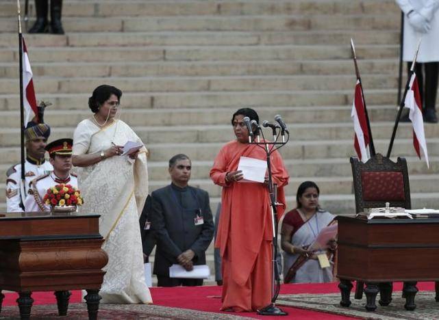 Indian minister, party leaders to be tried in mosque demolition case